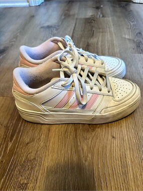 adidas Forum Sneakers White & Pink US 8.5